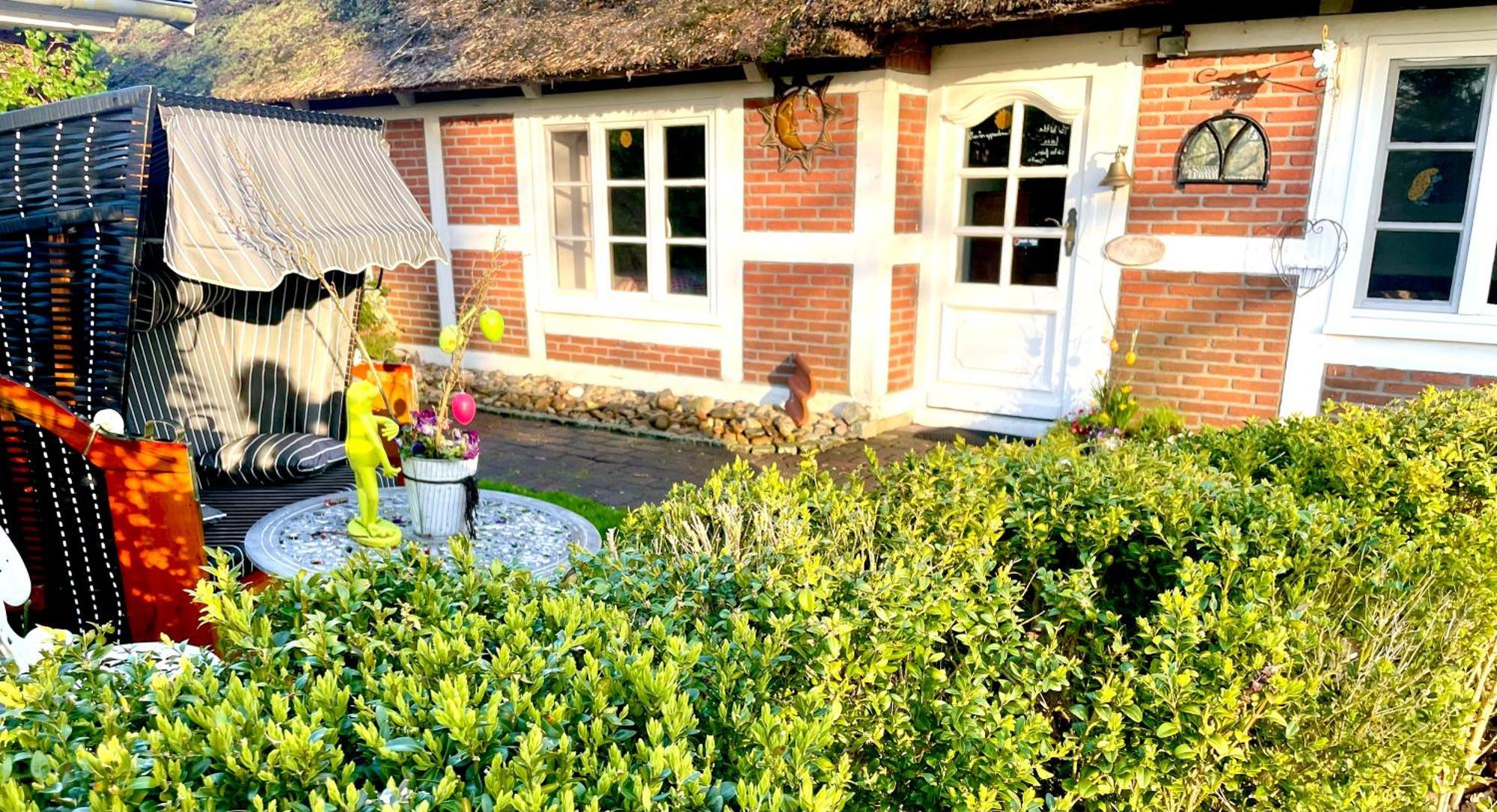 Altes Landhaus Oste, Klavier Appartement, 2 Zimmer Mit Kamin Hemmoor Luaran gambar